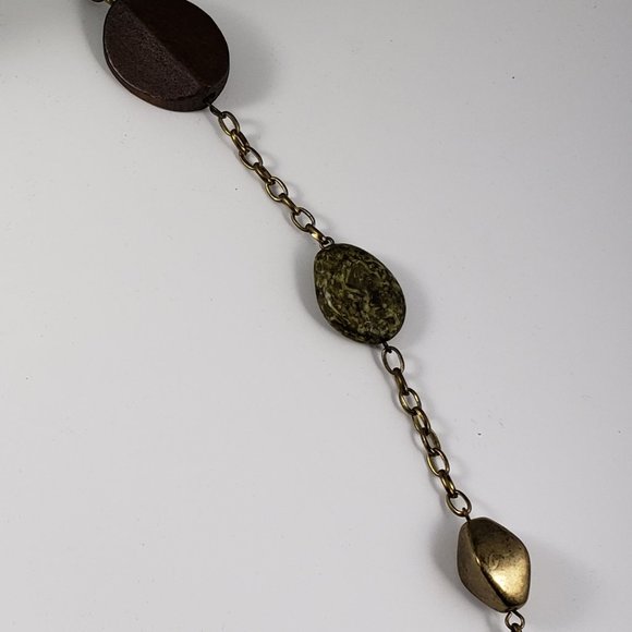 ✨3 for $25💎 OLIVE GREEN-WOOD BEAD NECKLACE - Picture 6 of 9